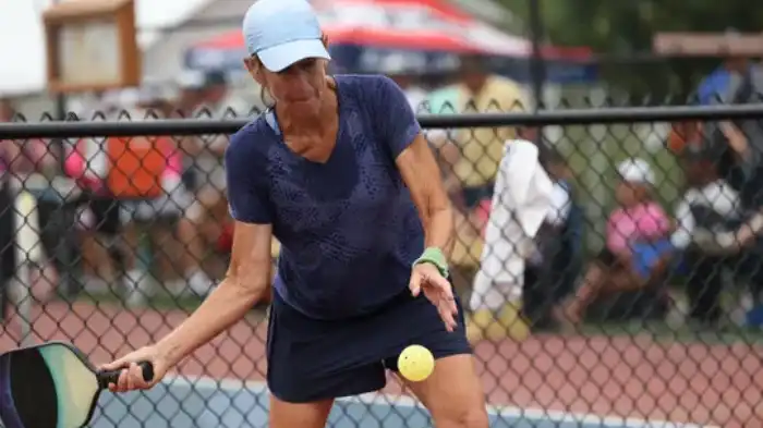How to Hit a Pickleball?